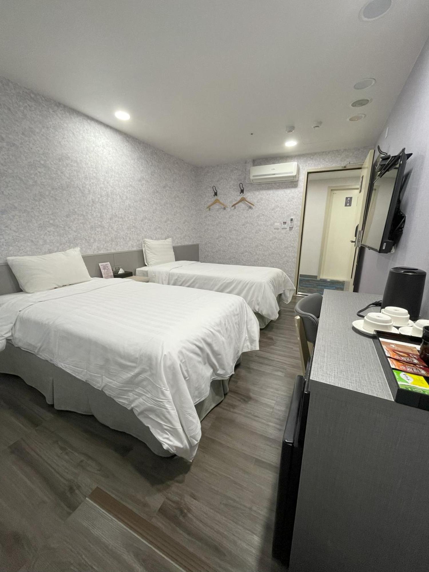 טאיפיי 歐法行旅 O Fun Hotel מראה חיצוני תמונה